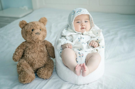 敦煌宝宝吃不饱母乳的症状
